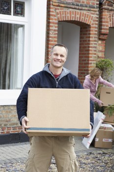 Person using assistive technology for Sevensisters Storage website access