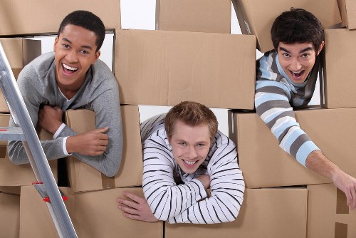 Apartment moving access planning for flat removals in Sevensisters