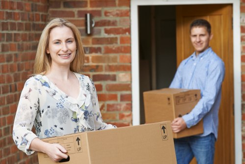 Packing and loading service for removals in Sevensisters