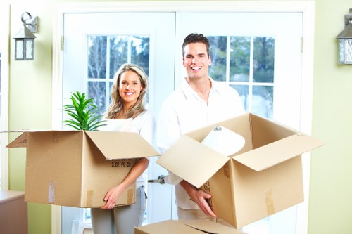 Flexible self storage space in Seven Sisters for home and business needs